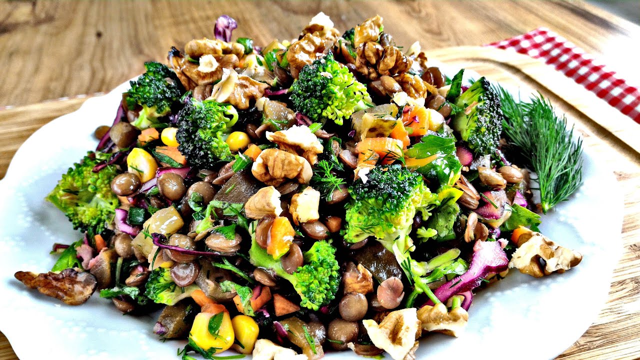 Diyette Olanlar Bu Salataya Bayılacak! Ton Bonfileli, Doyurucu Ve Şık Salata Tarifi (1)