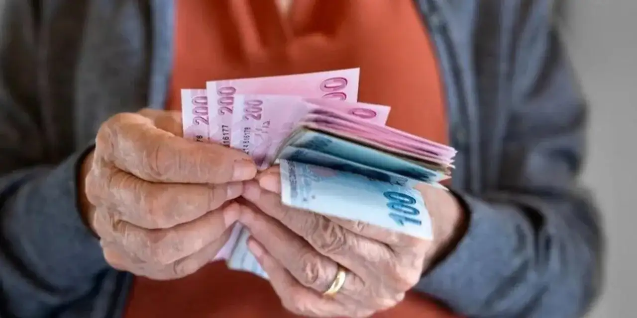 Emekliye Bayram İkramiyesi Artacak Mı Masadaki Rakamlar Ve Kimlerin Alacağı Netleşiyor (3)
