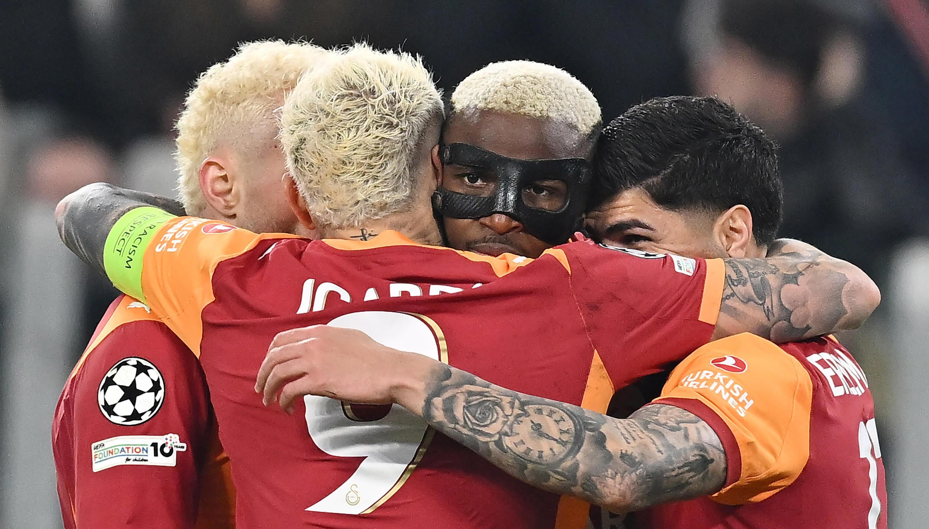Galatasaray, Uefa Şampiyonlar Ligi'nde Son 16 Turuna Yükseldi (2)