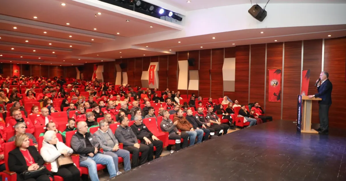 İndak 10 Yılda Enkazda Umut, Sahada Dayanışma Oldu (14)