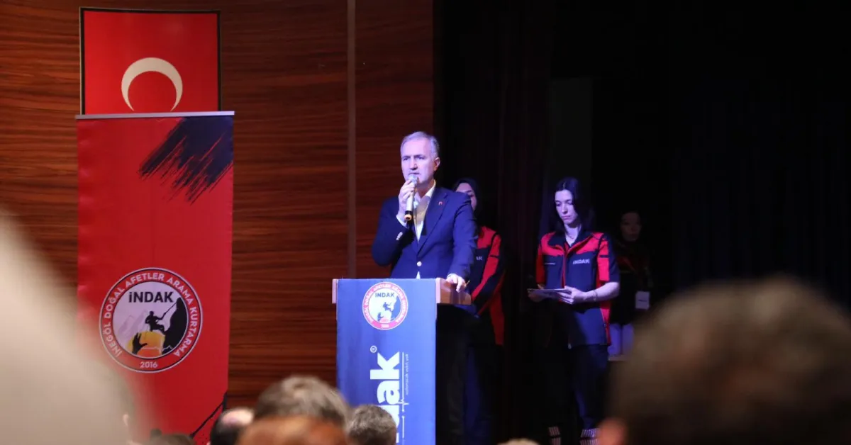 İndak 10 Yılda Enkazda Umut, Sahada Dayanışma Oldu (16)