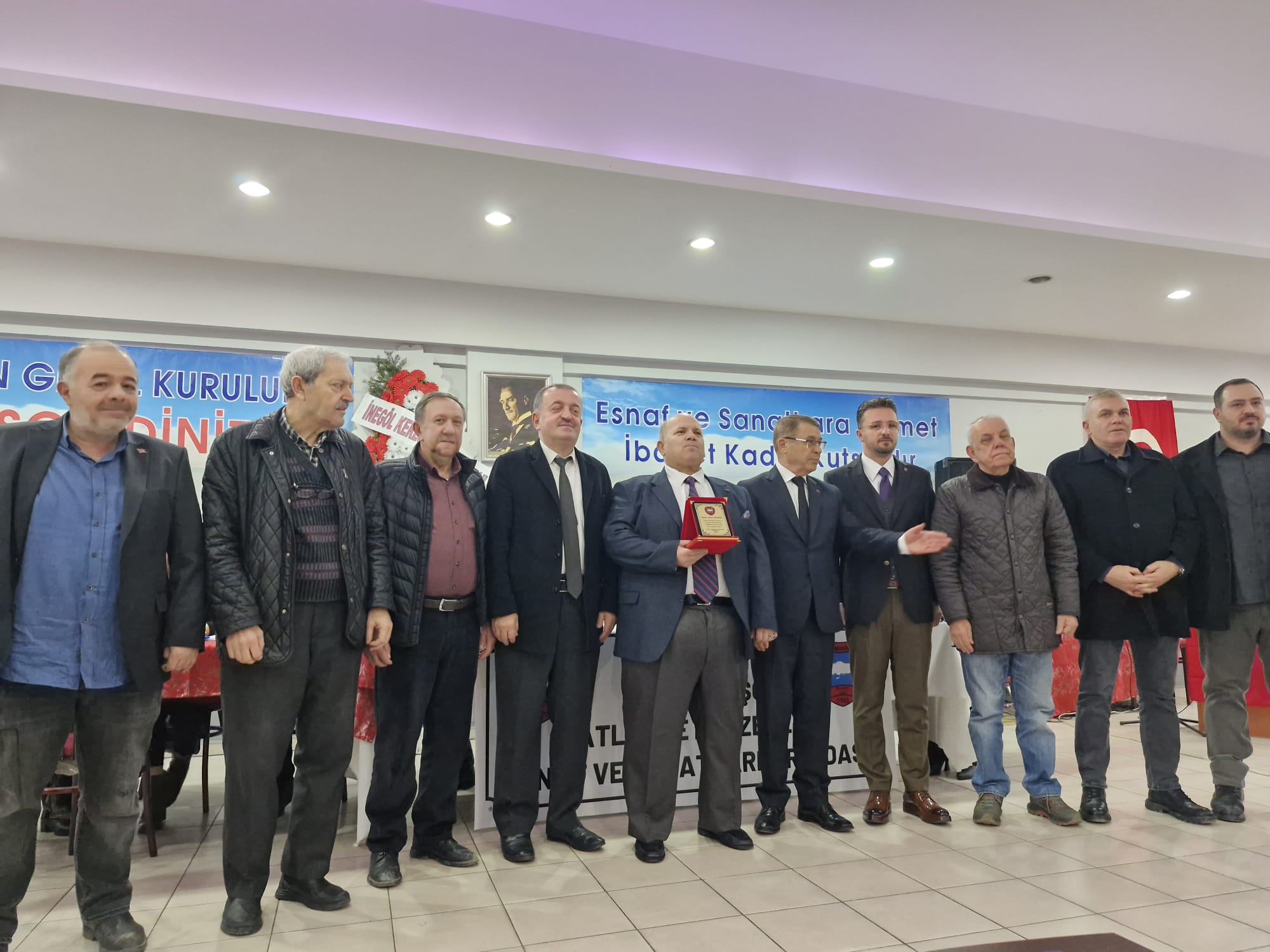 İnegöl Lokantacılar Odası’nda Seçim Heyecanı (6)