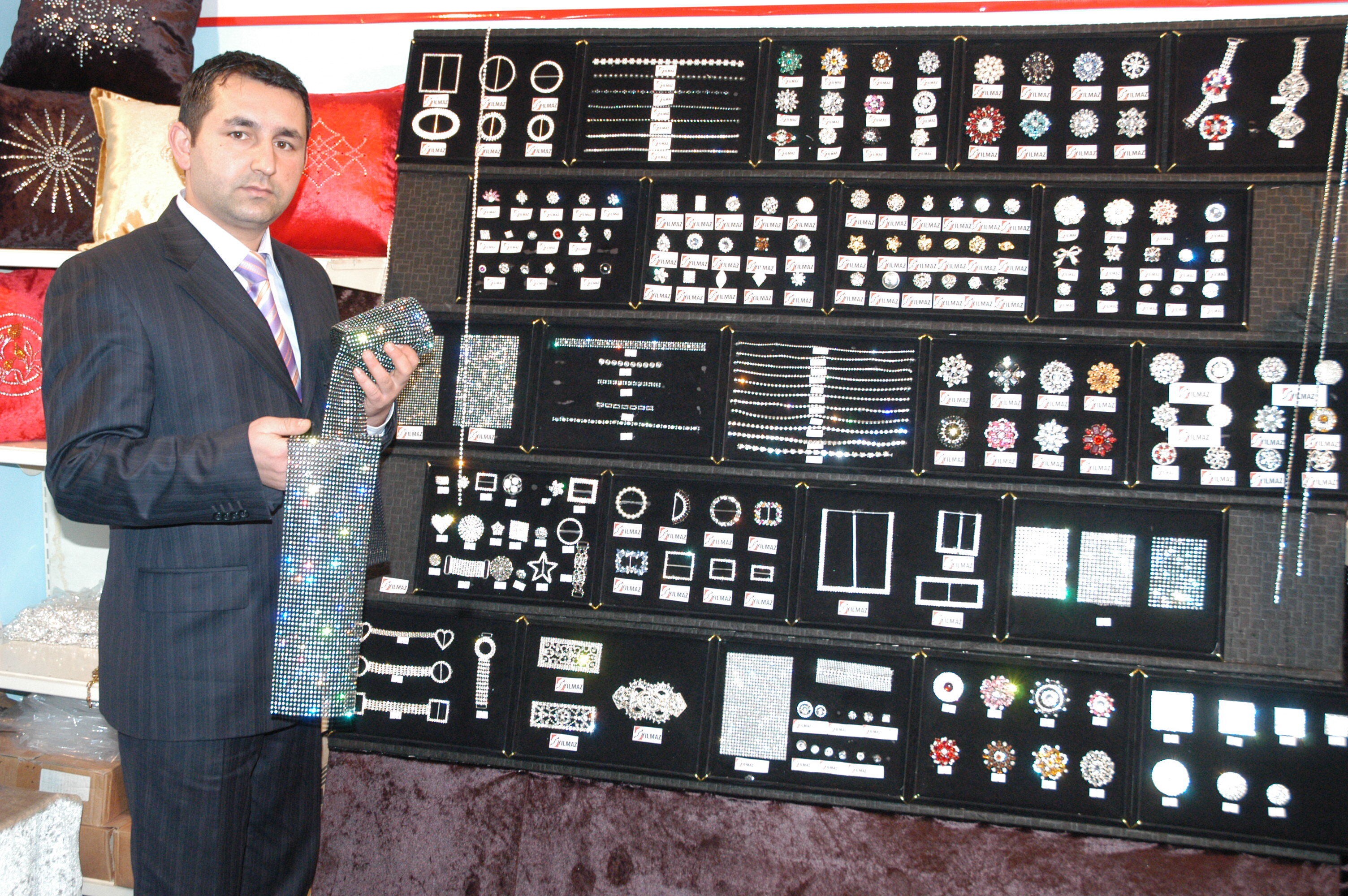 İnegöl Mobilya Fuarında Arabalı Çocuk Odaları Arşiv 2008 Gençgazete (5)