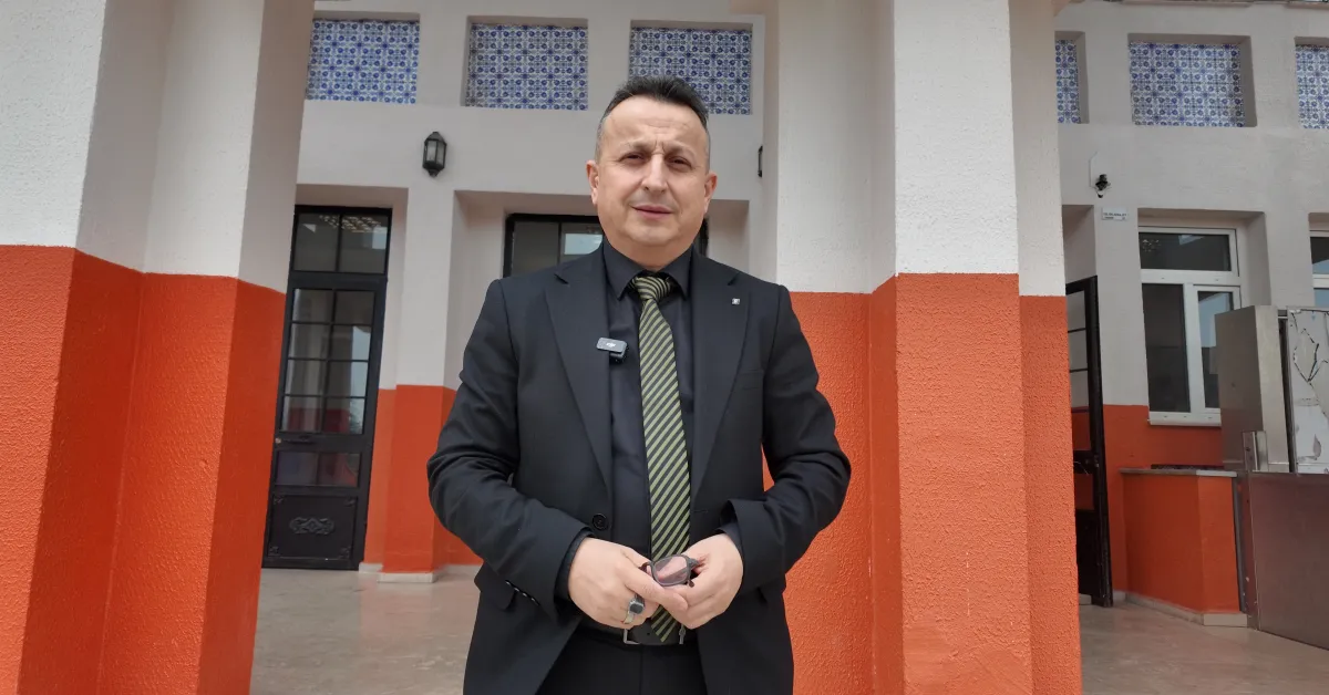 İnegöl Toki̇ Mehmet Akif Ersoy İlkokulu’nda Yeni Model Pergel Nakış (3)