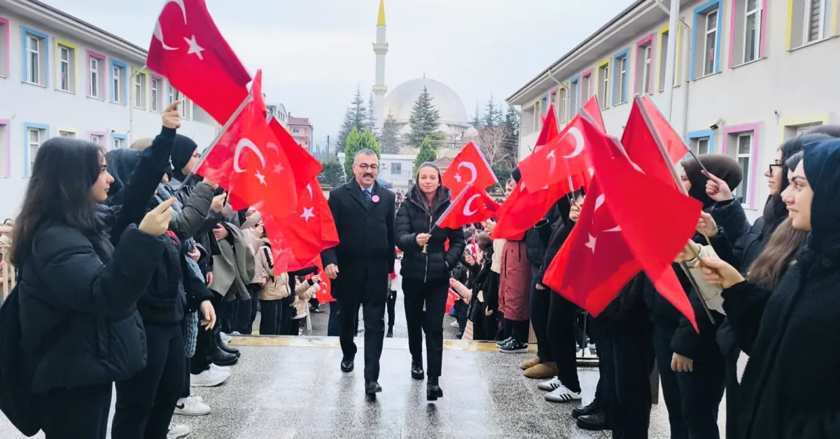 İnegöl’de 67 Bin Öğrenci Ikinci Döneme Başladı (4)