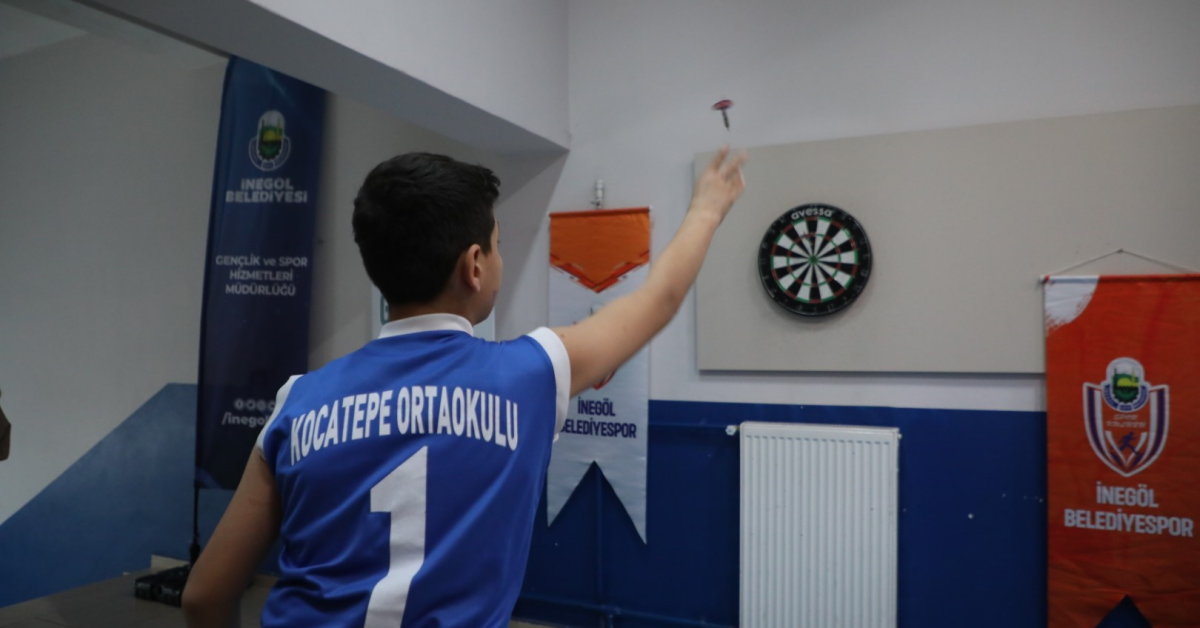 İnegöl’de Dart Turnuvasında Büyük Rekabet (6)