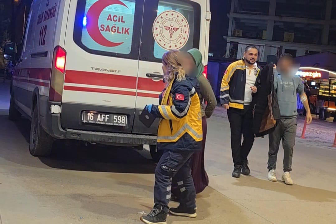 İnegöl’de Gece Yarısı Bıçaklı Kavga (1)-1