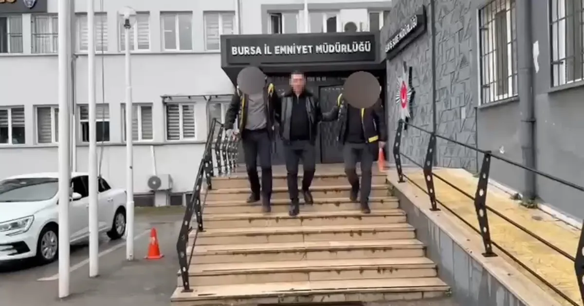 İnegöl'de Kayınbabasını Öldüren Damat Polise Teslim Oldu (1)