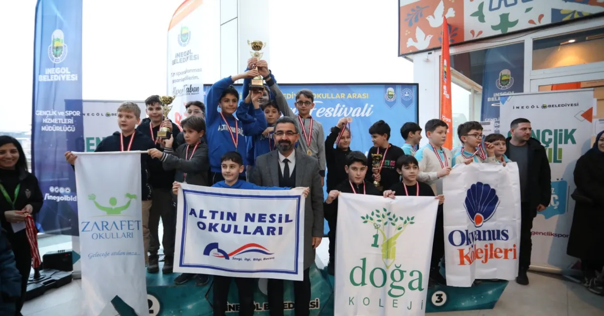 İnegöl’de Satranç Turnuvası Nefes Kesti (5)