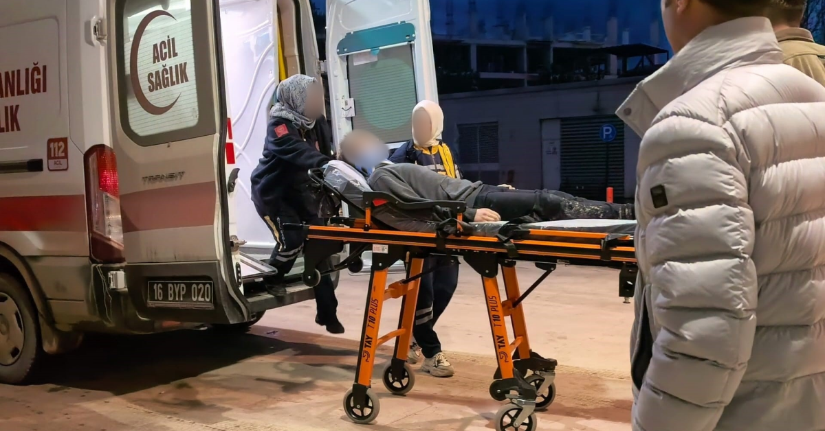 İnegöl’deki Feci Kazada Sürücü Ehliyetsiz Çıktı! 4 Öğrencinin Durumu Kritik (1)