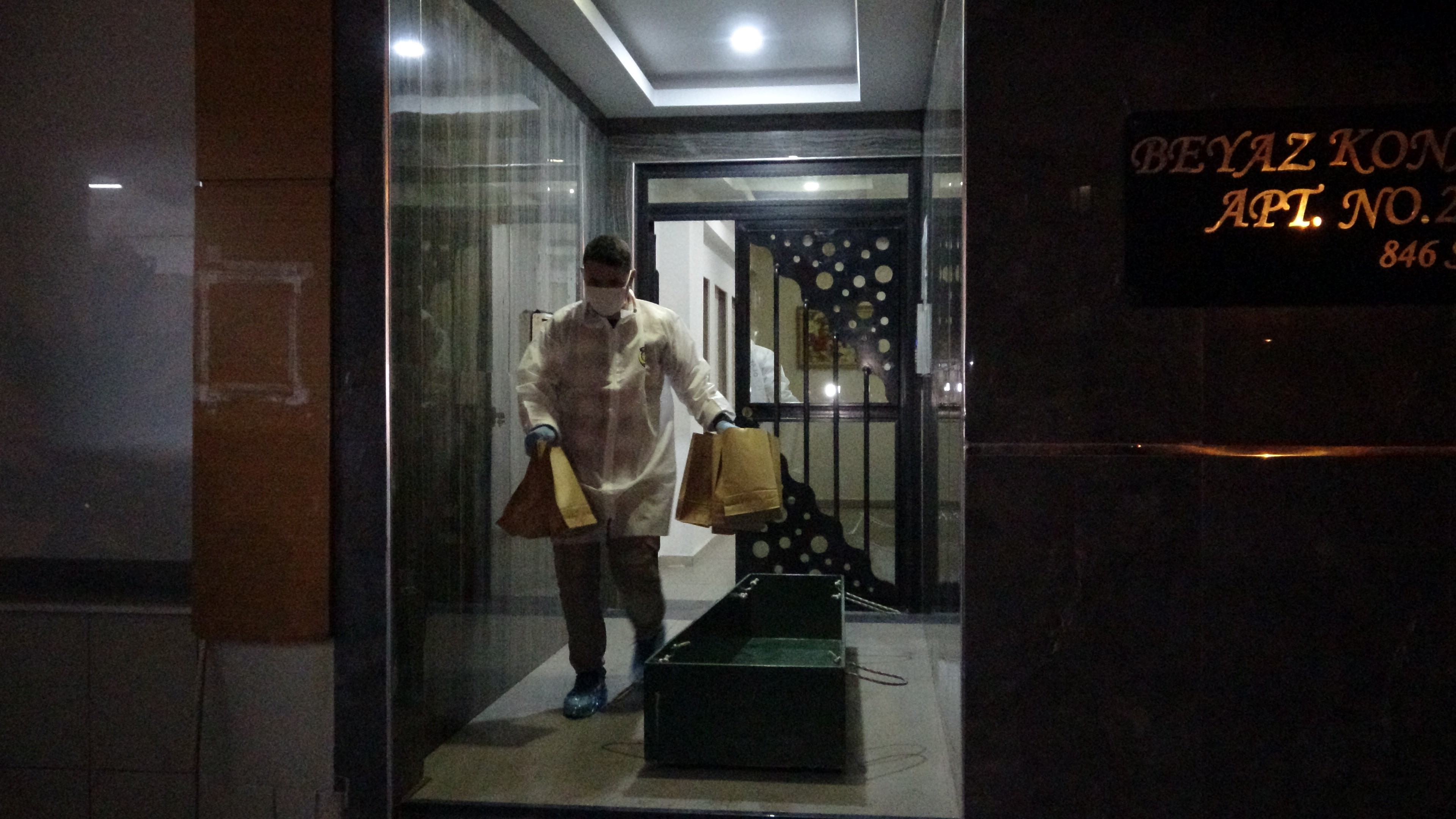 İnternette Tanıştığı Genç Tarafından Bıçaklanarak Öldürüldü (4)