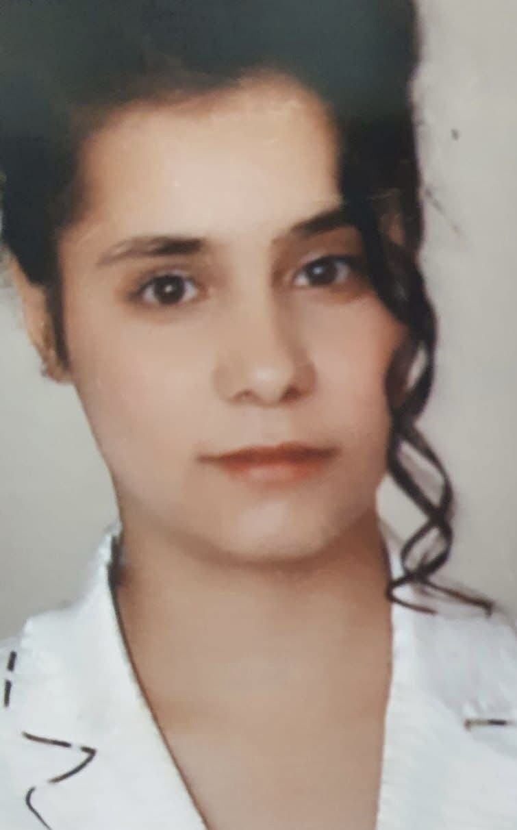 İzmir'de 17 Yıldır Kayıp Kadının Cesedi Eski Eniştesinin Bahçesinde Bulundu (3)