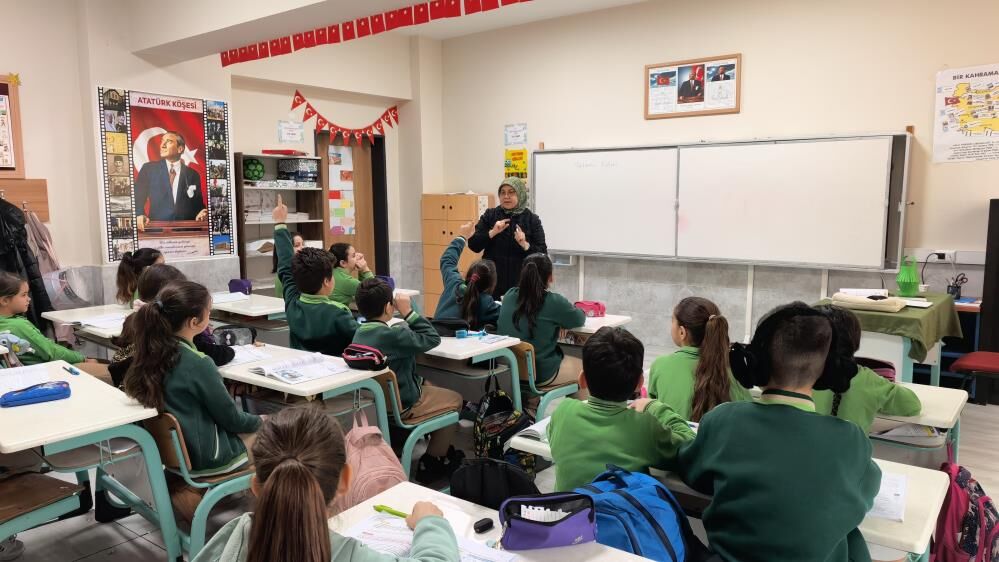 Kapıdan Içeri Almadılar! İnegöl'de 29 Yıllık Dram Gözyaşları Içinde Anlattılar! (5)