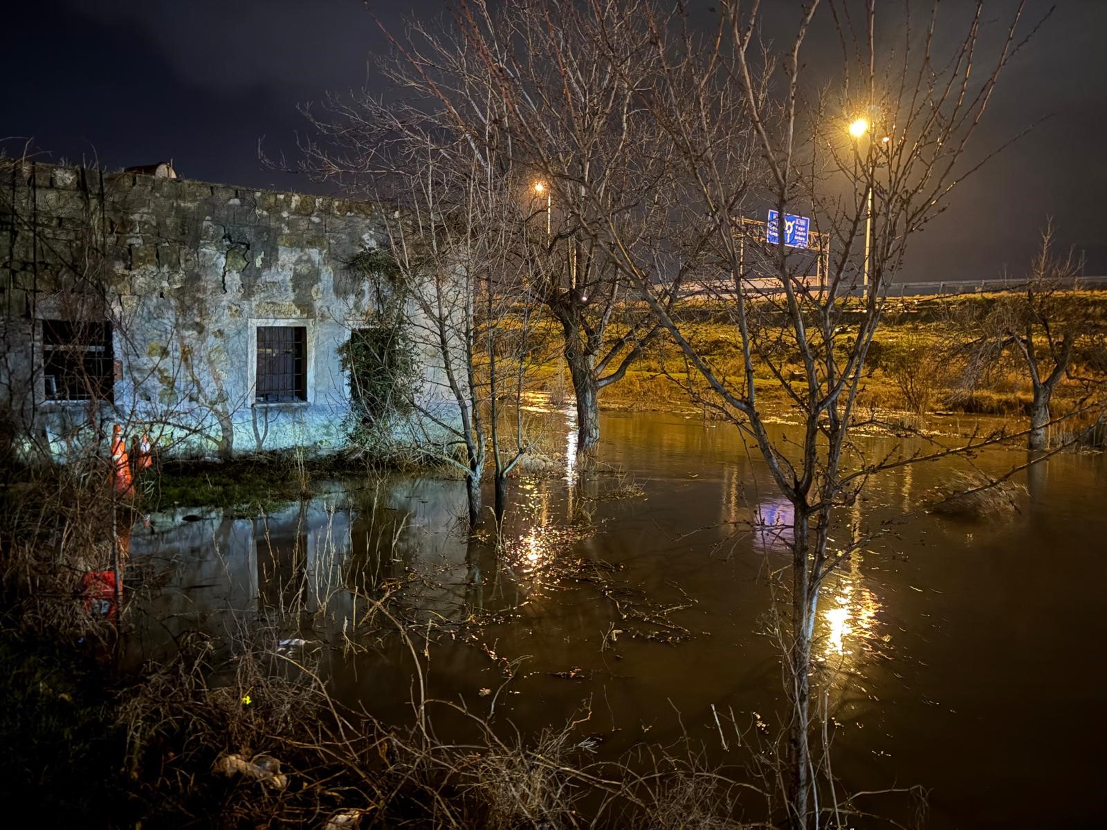 Kayseri’de 200 Hayvan Tahliye Edildi (4)