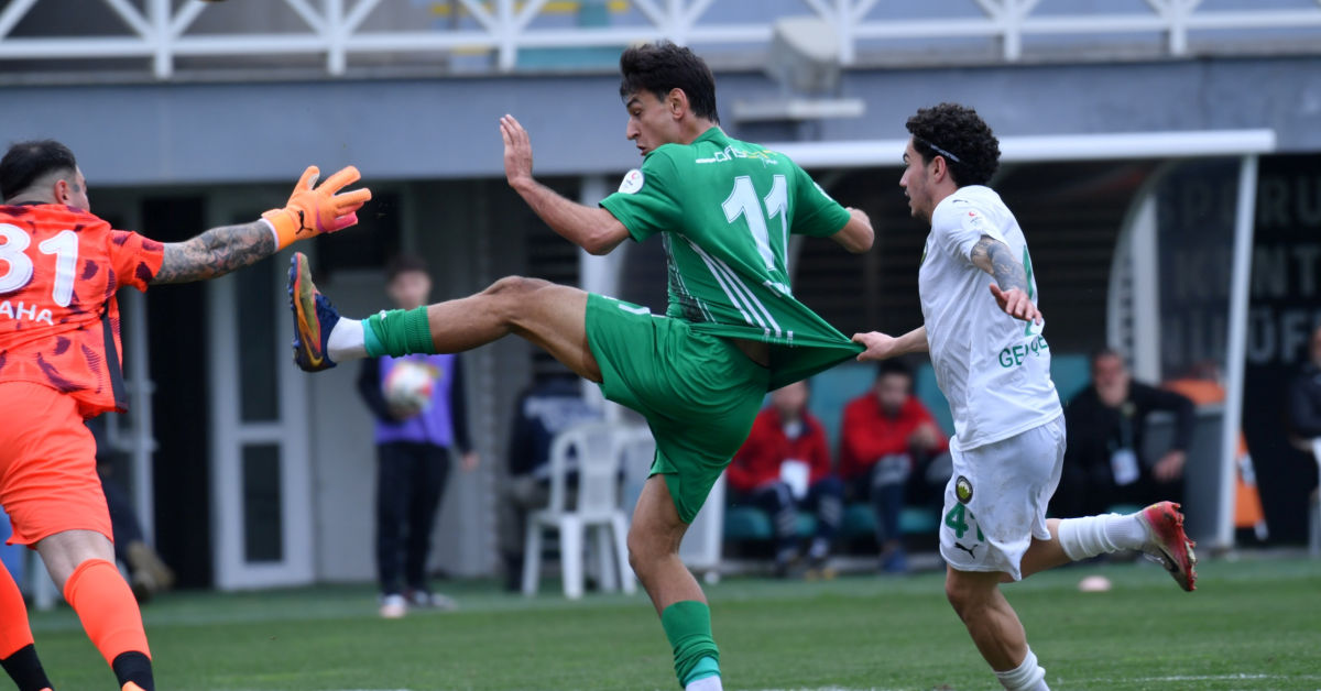 Nilüfer Fk – İnegöl Kafkasspor İlk Yarı Sonucu (4)