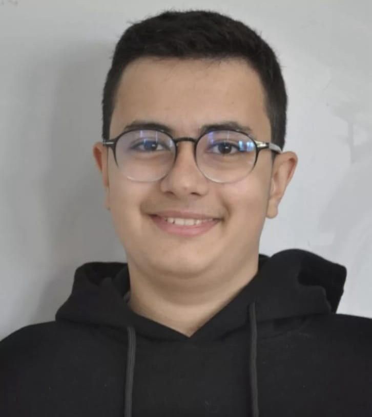 Oğlunun Acısına Yüreği Dayanmadı Mezar Başında Kalp Krizi Geçiren Anne Hayatını Kaybetti (2)