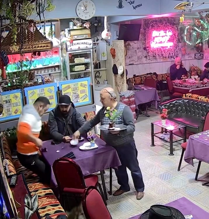 Sadece İnegöl'de Var! Giren Bir Daha Çıkmak Istemiyor (3)