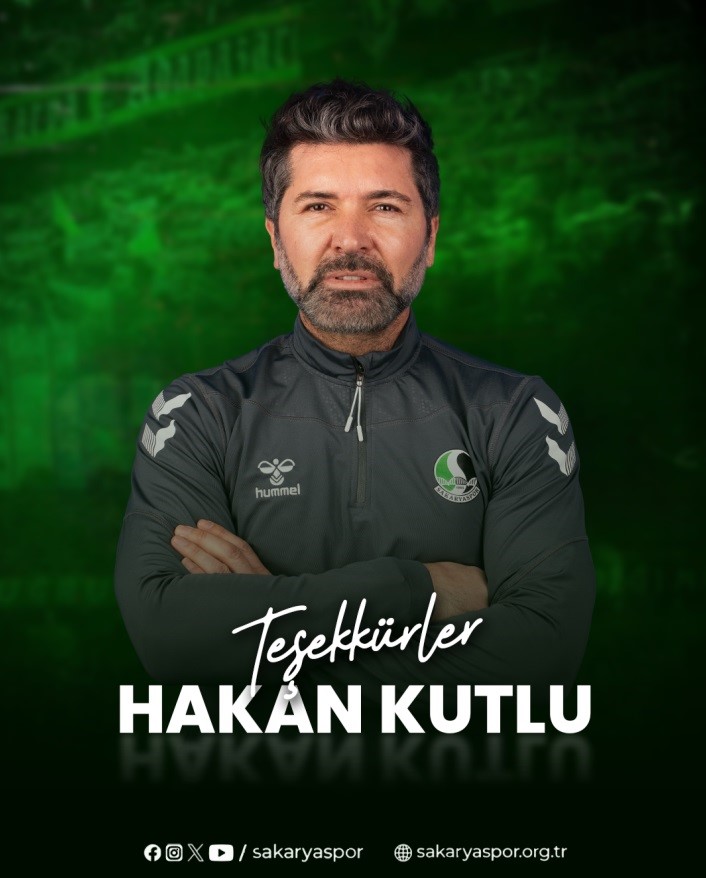 Sakaryaspor'da Teknik Direktör Hakan Kutlu Ile Yollar Ayrıldı (1)