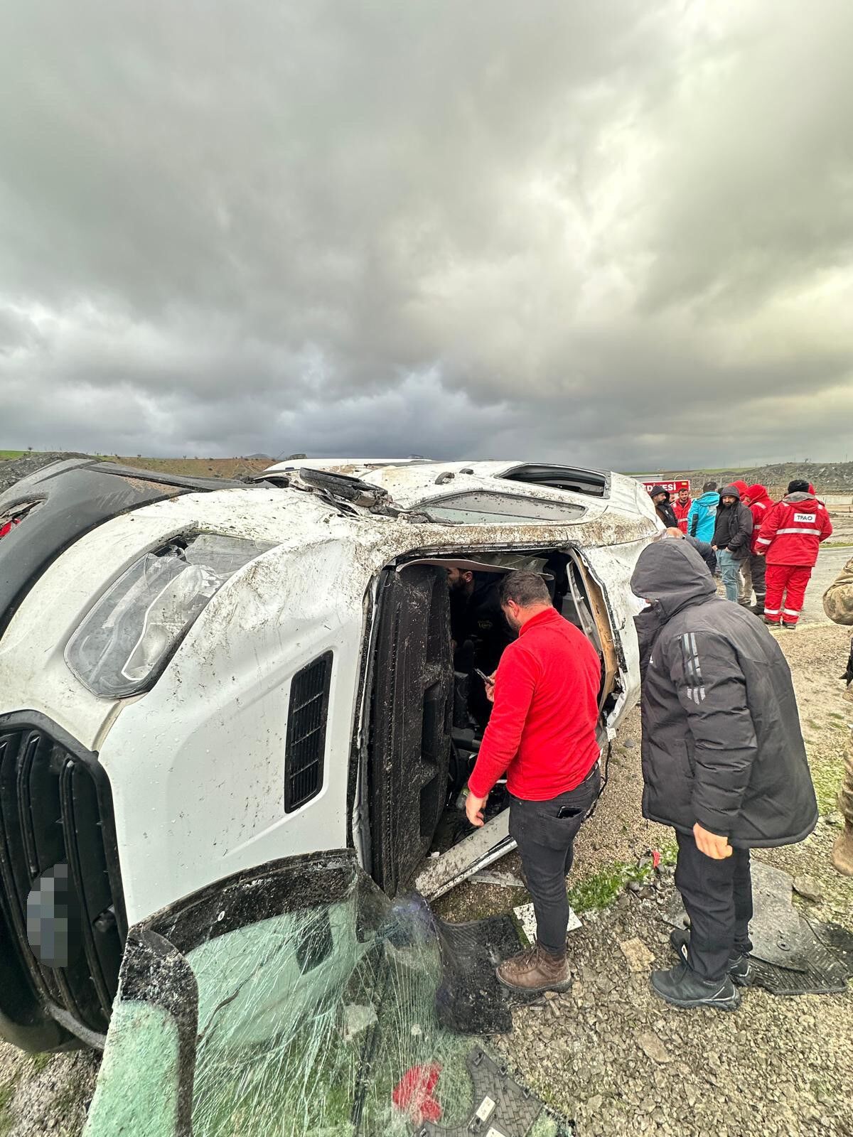 Şırnak'ta Işçileri Taşıyan Servis Kaza Yaptı! 9 Yaralı (5)