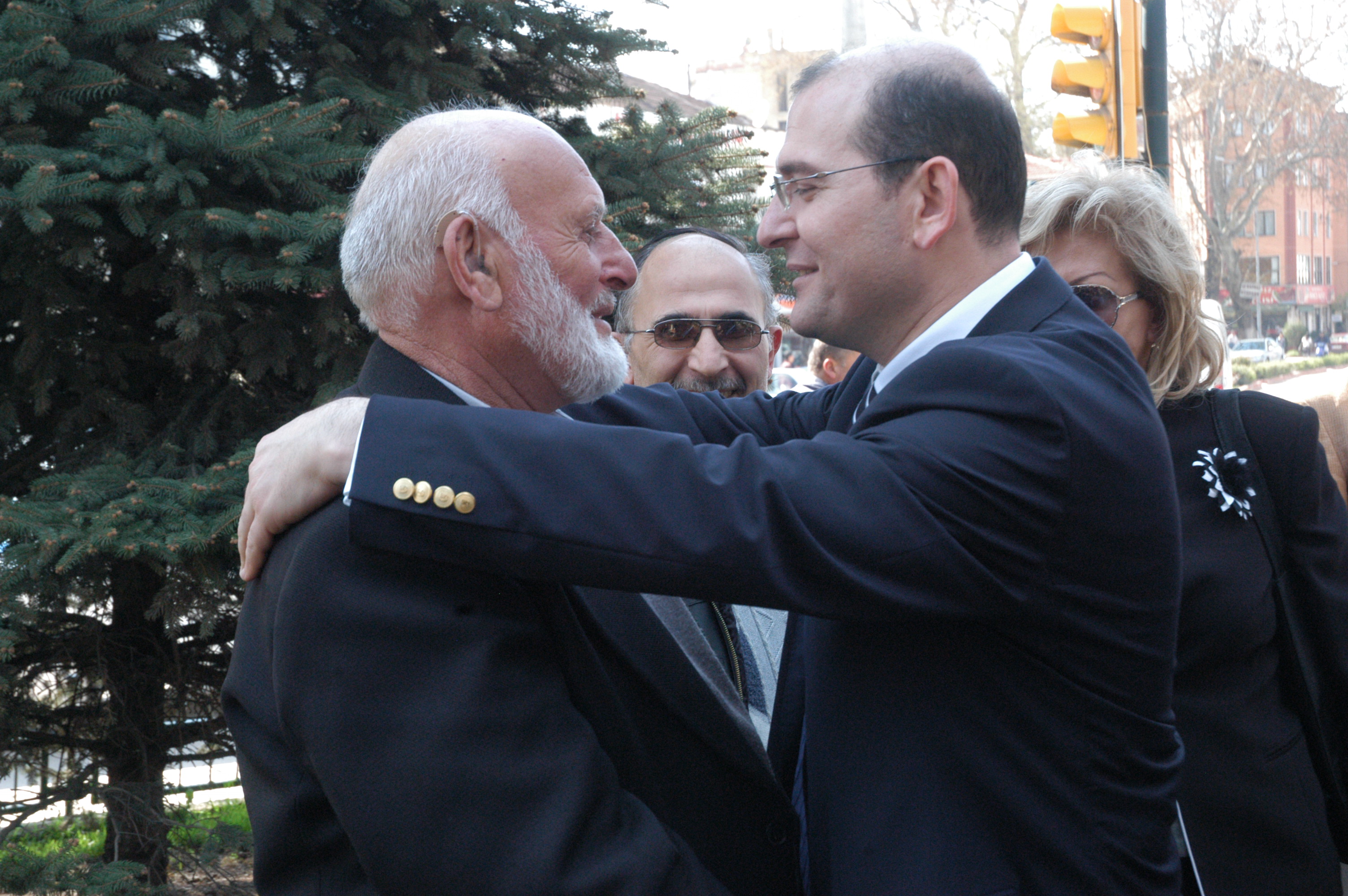 Süleyman Soylu İnegöl’de Çiftçilerle Arşivden 2008 Gençgazete (9)