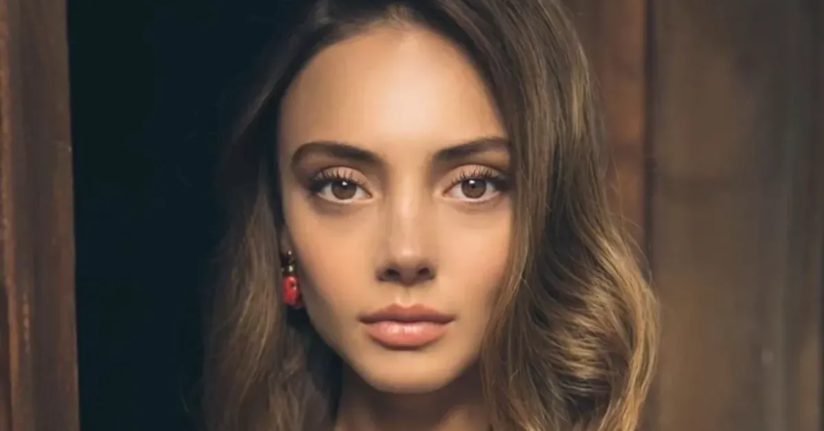 Teşkilat Setinde Korkutan Kaza Rabia Soytürk Yaralandı! Rabia Soytürk Kimdir Rabia Soytürk Kaç Yaşında, Nereli (6)