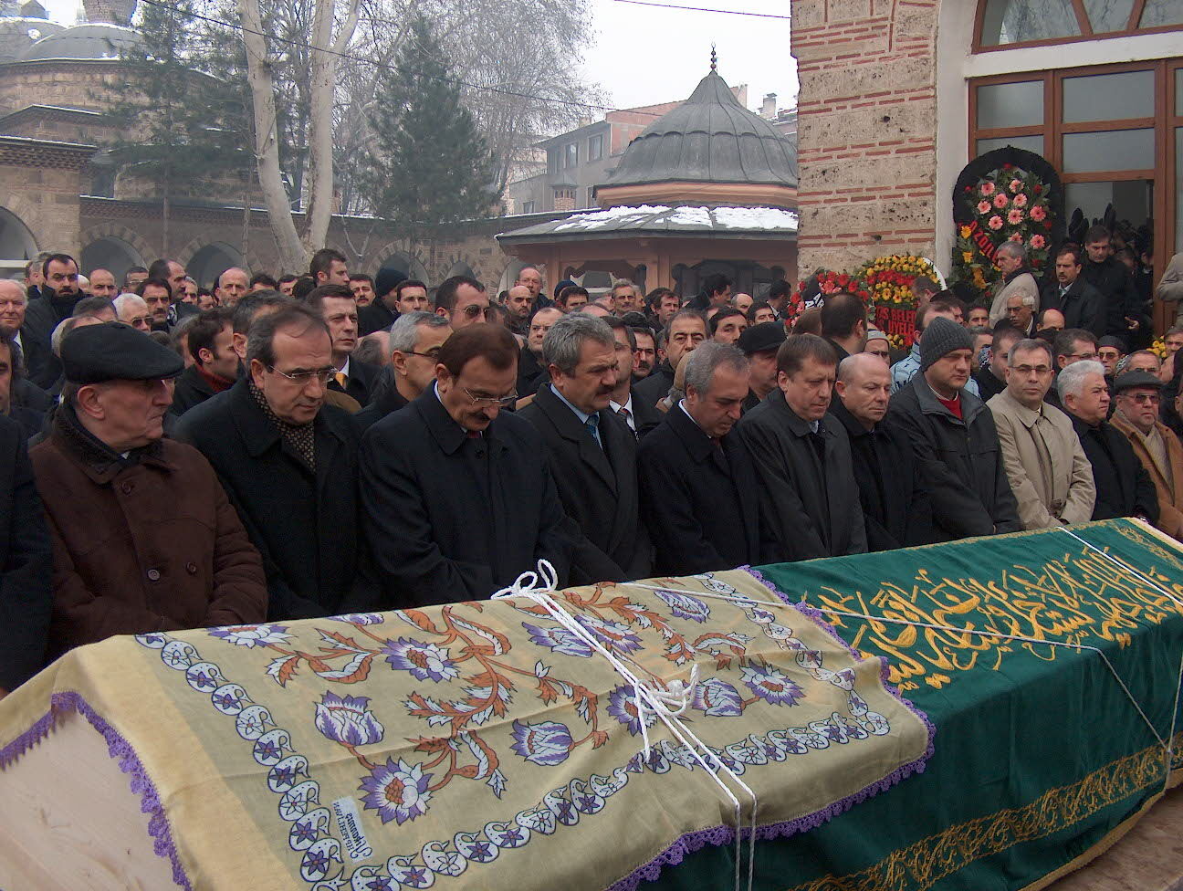 Vefat Edenler Cenaze Bilgileri Ölüm Haberleri Mezarlık Kabir Bilgileri Gencgazete (154) 26 Şubat 2026 Perşembe