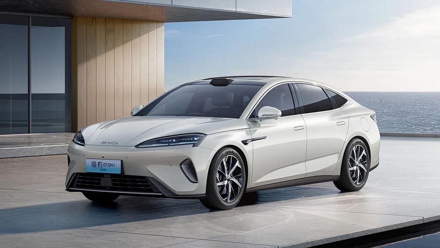 705 Km Menzilli Yeni Elektrikli Sedan Tanıtıldı! 9 Dakikada Şarj Olabiliyor (2)-1