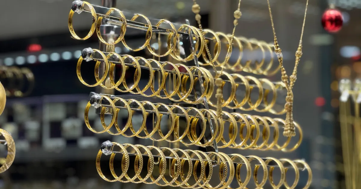 Altın Yönünü Yukarı Çevirdi! 5.400 Dolar Eşiği Geçildi (1)