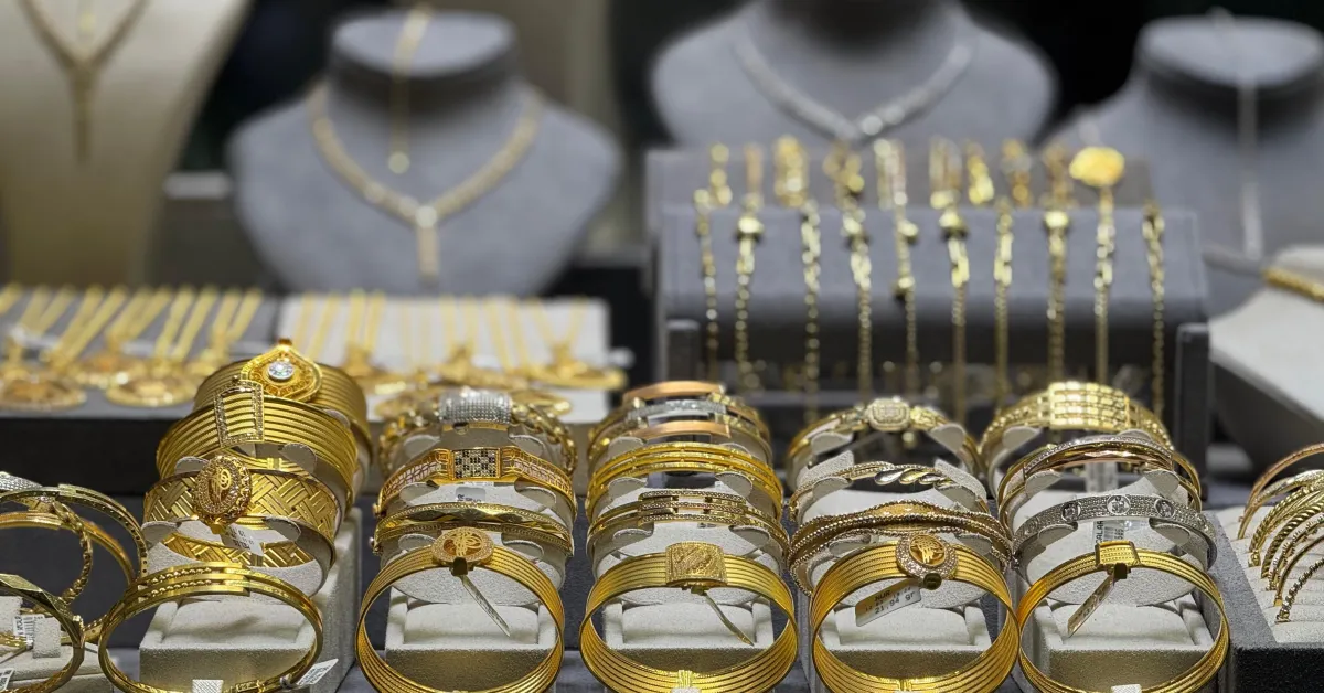 Altın Yönünü Yukarı Çevirdi! 5.400 Dolar Eşiği Geçildi (2)