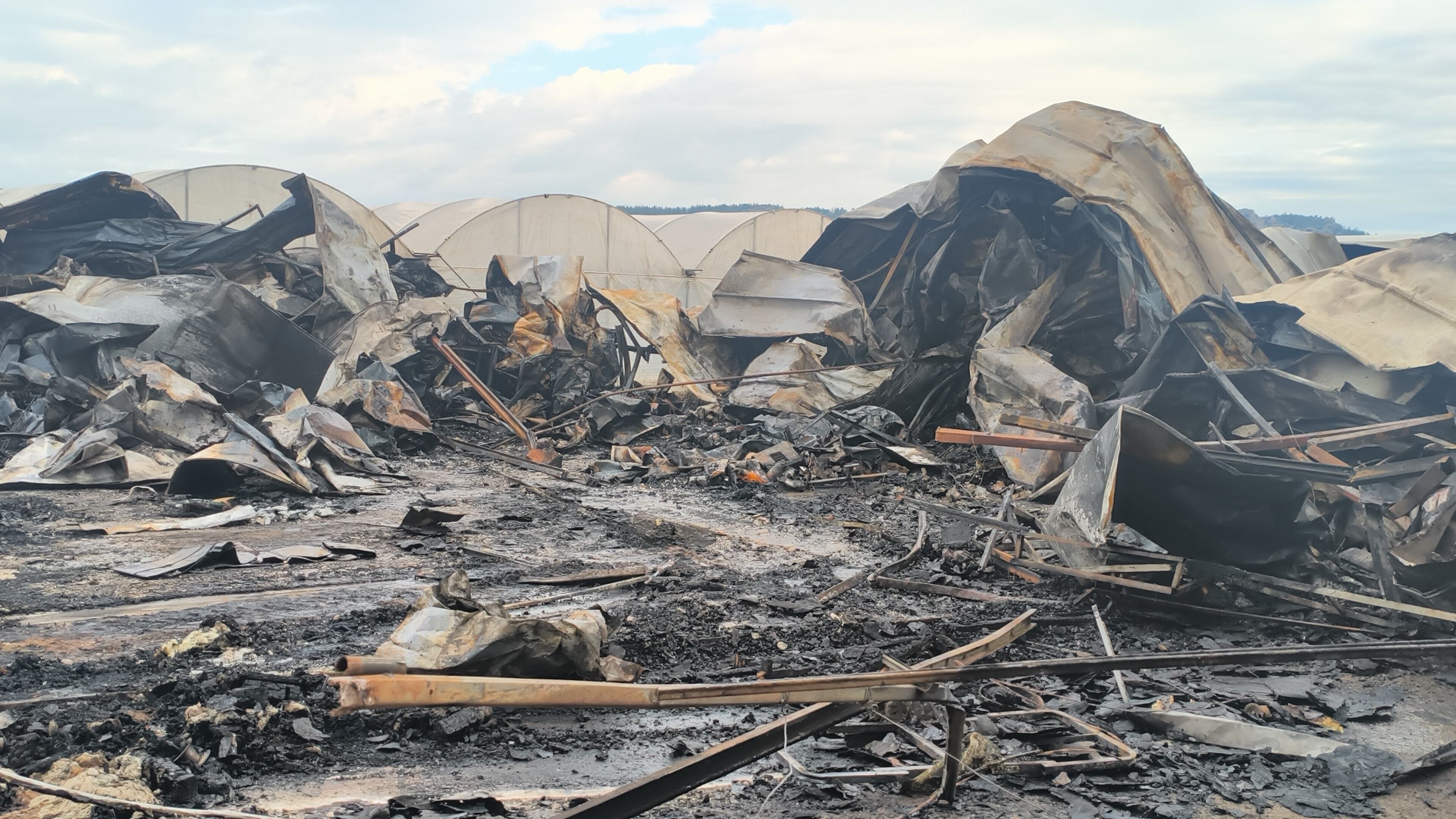 Antalya’da Çıkan Yangında 5 Çocuk Hayatını Kaybetti! (3)