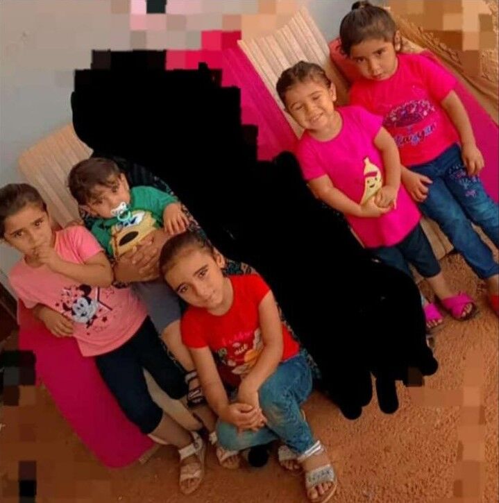 Babanın En Ağır Yükü! Kızı Ve 5 Torununun Cenazesini Gözyaşlarıyla Teslim Aldı (4)