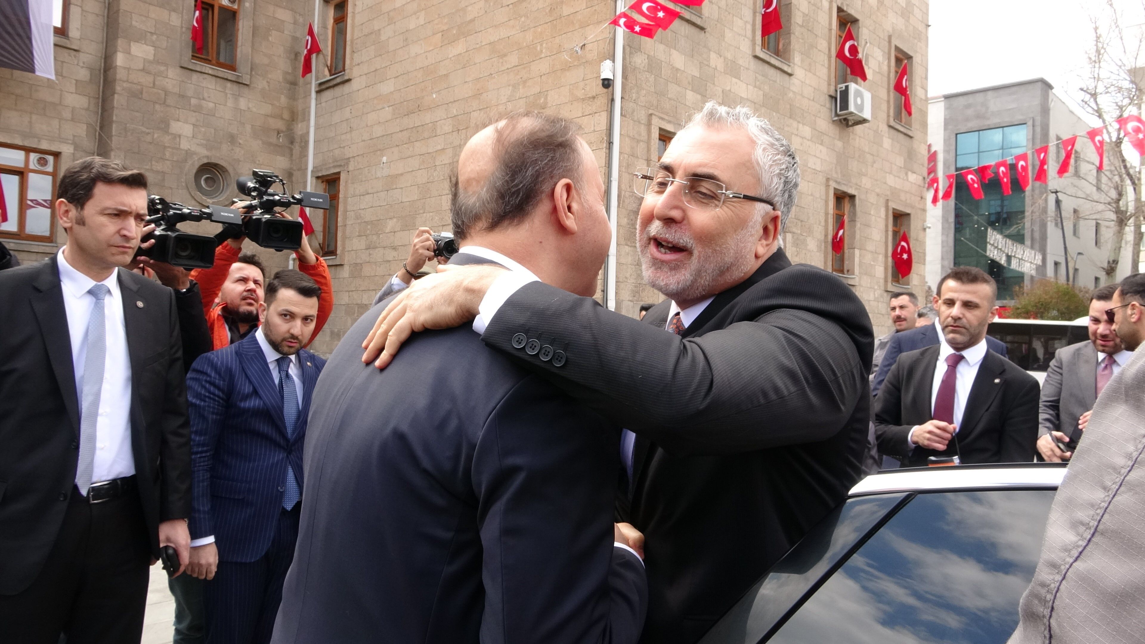 Bakan Işıkhan Türkiye 2026 Yılında Kadın Istihdamını En Fazla Artıran Ülke Oldu (3)-1