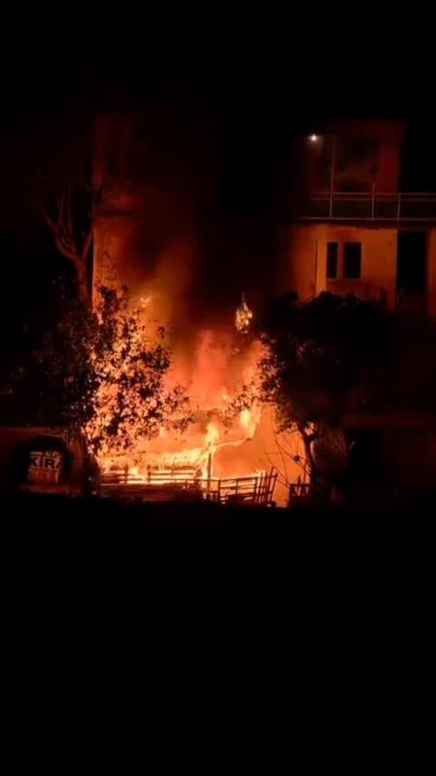 Baraka Alevlere Teslim Oldu (1)