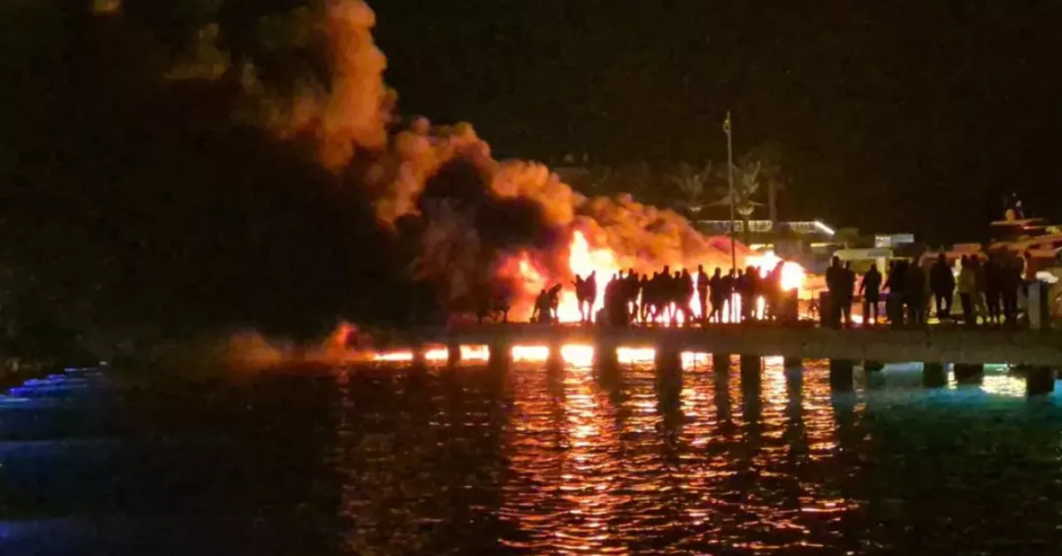 Bodrum'daki Lüks Yat Yangınının Bilançosu Ağır 150 Milyon Dolarlık Dev Hasar (3)