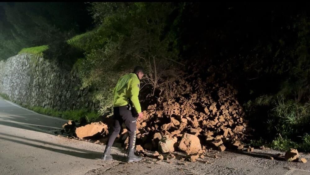 Bursa'da Araç Kazayı Kıl Payı Böyle Atlattı! (1)