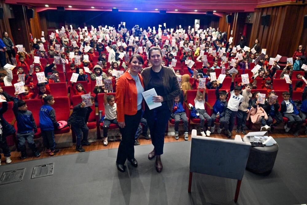 Bursa'da Çocuklarla Edebiyatla Buluştu! (3)