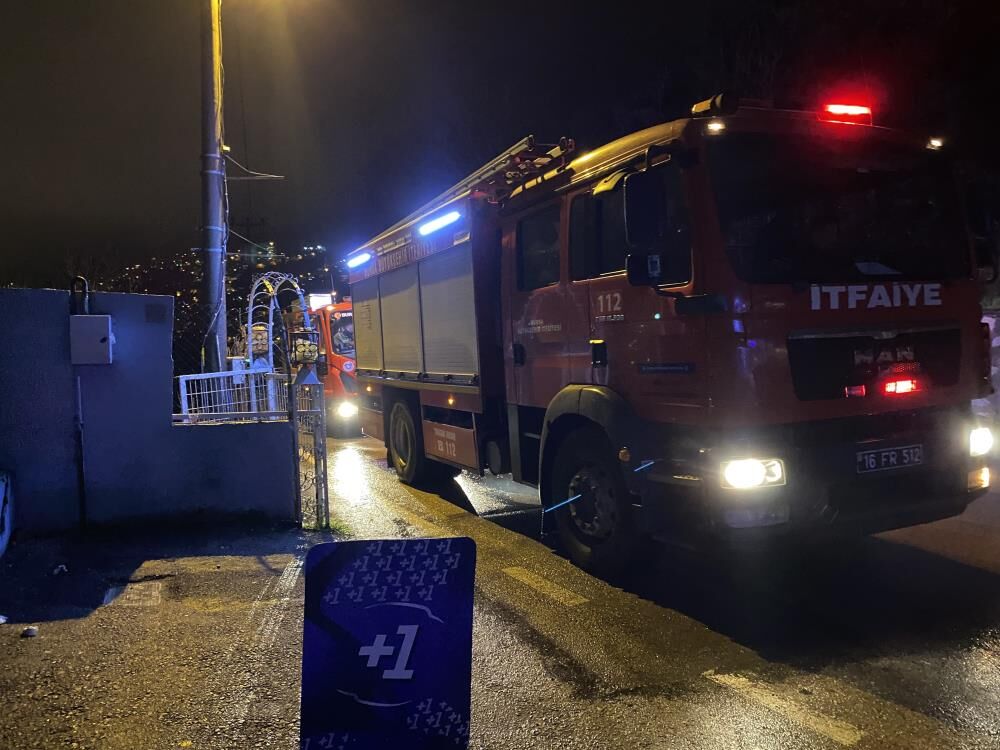 Bursa'da Dikkatsizlik Az Kalsın Facia Getiriyordu! (3)