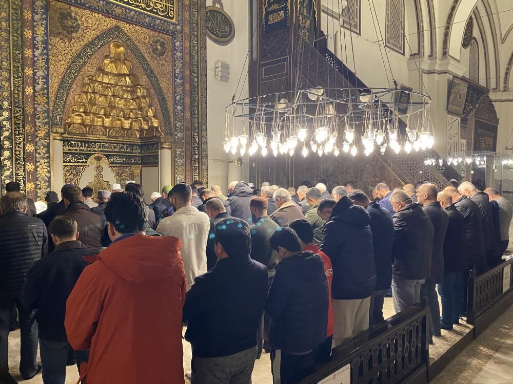 Bursa'da Muhsin Yazıcıoğlu Için Ulucami'de Mevlid Okutuldu, Helva Ikram Edildi (1)
