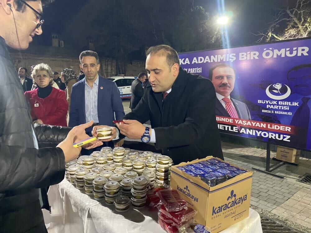 Bursa'da Muhsin Yazıcıoğlu Için Ulucami'de Mevlid Okutuldu, Helva Ikram Edildi (4)