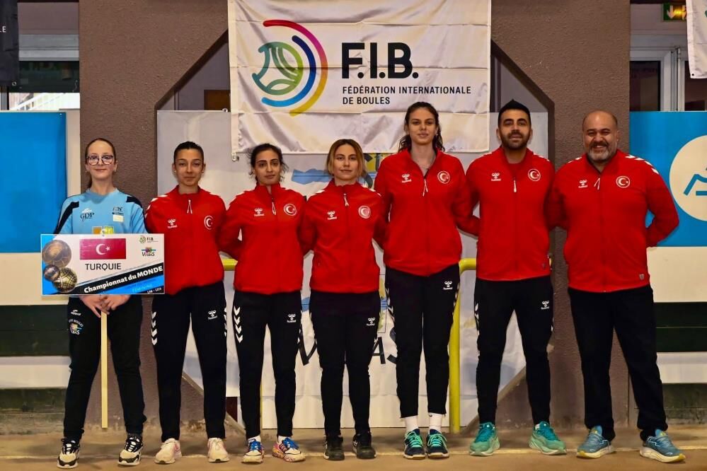 Bursalı Mine Türker Dünya Kupası'nda Iki Madalya Aldı! (1)