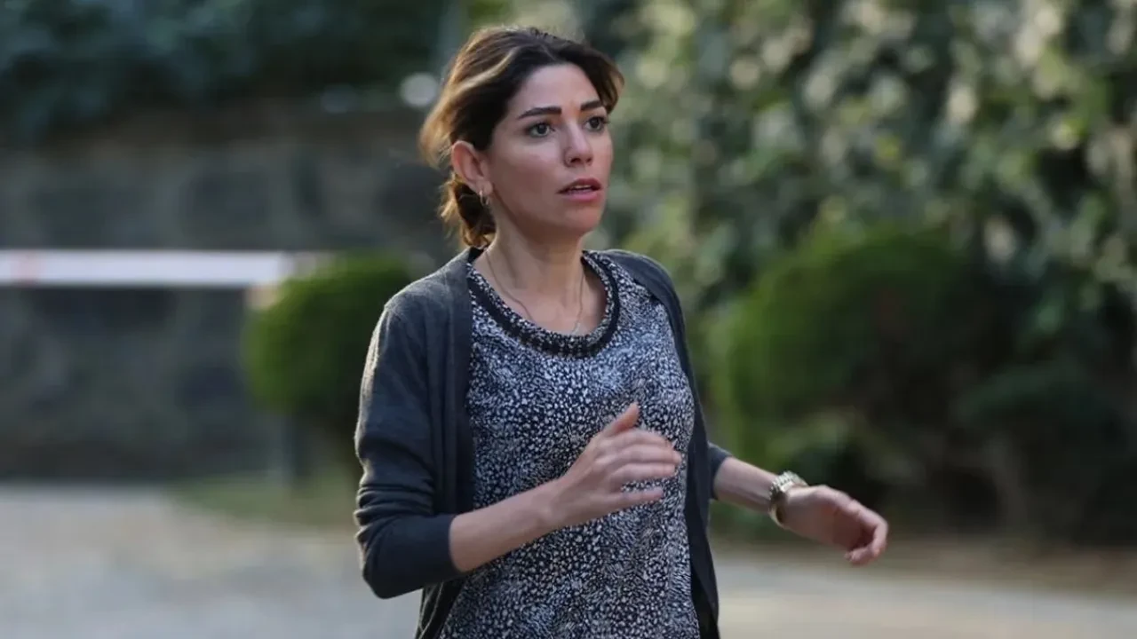 Ceren Moray Kimdir Kaç Yaşında Ve Aslen Nereli (1)