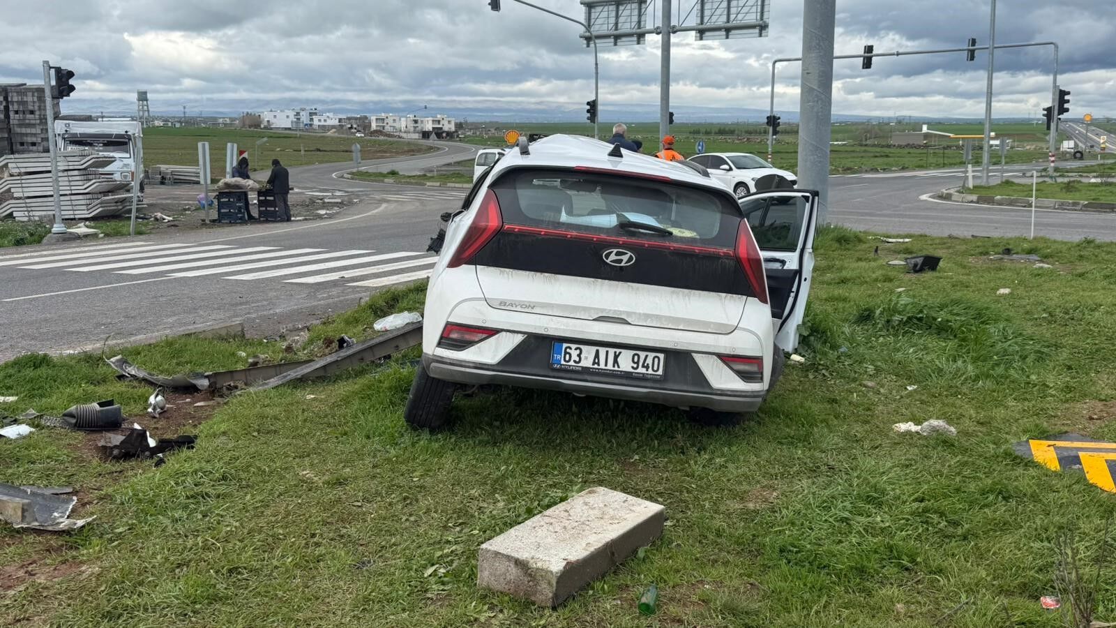 Diyarbakır'da Okul Servisi Kaza Yaptı! 13'Ü Öğrenci 15 Yaralı (1)