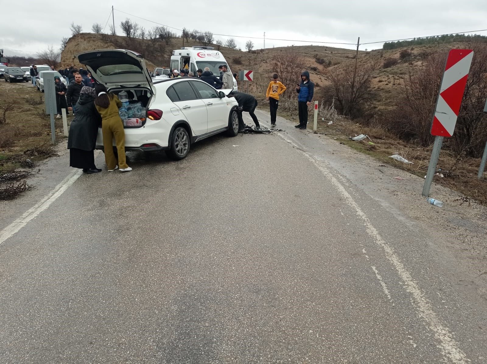 Elazığ'da Iki Otomobil Çarpıştı 9 Yaralı (2)