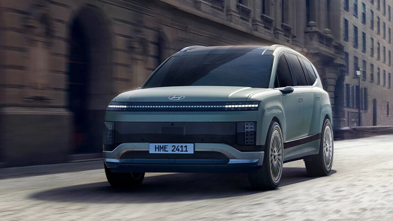 Elektrikli Otomobilde Yeni Dönem! 9 Dakikada Şarj Olan Suv Tanıtıldı, Fiyatı Dikkat Çekiyor (2)