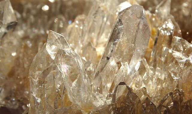 Elmastan 10 Bin Kat Daha Nadir! Dünyada Sadece Türkiye’de Çıkarılan Bu Taş Neden Bu Kadar Değerli (1)-1