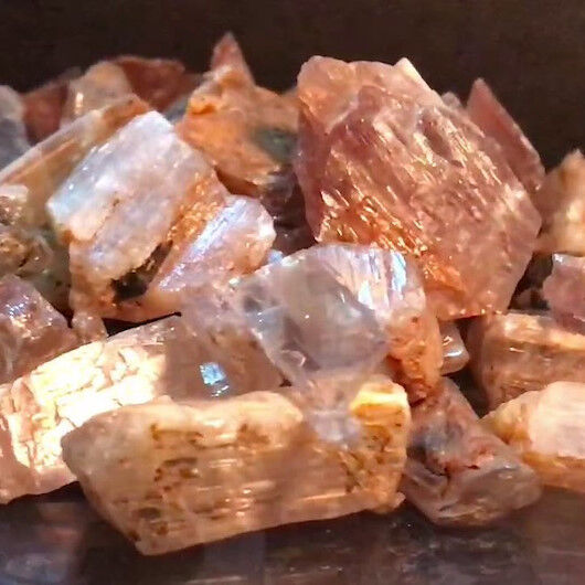 Elmastan 10 Bin Kat Daha Nadir! Dünyada Sadece Türkiye’de Çıkarılan Bu Taş Neden Bu Kadar Değerli (2)