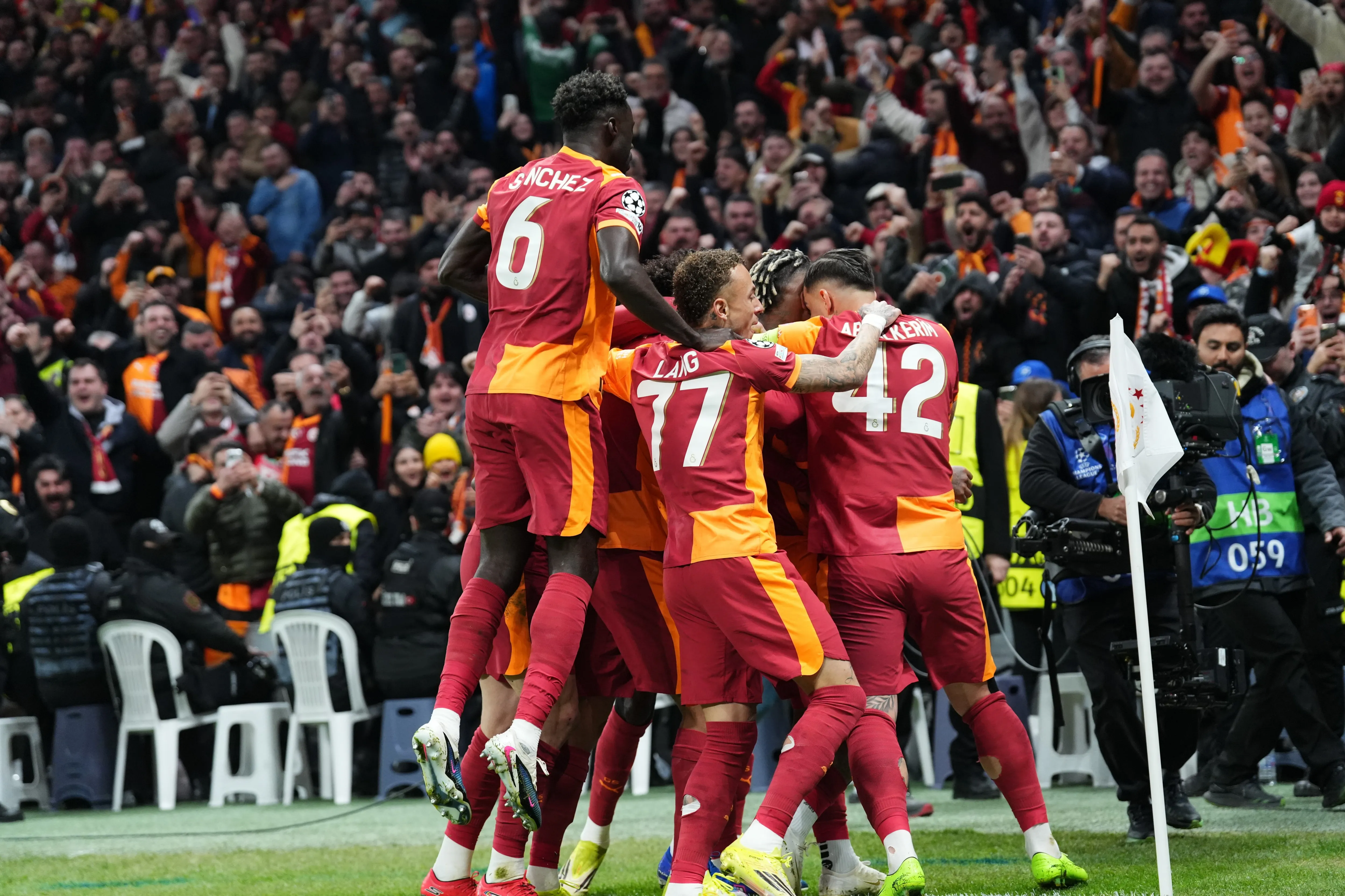 Galatasaray İngiltere'de Tur Peşinde (2)