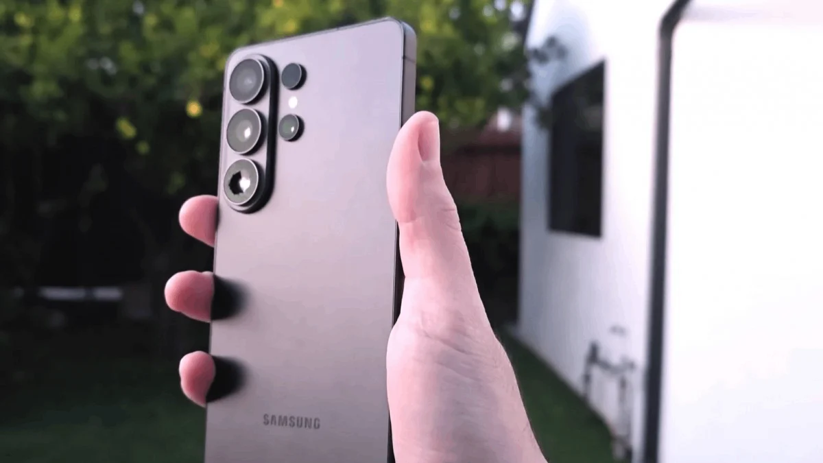 Galaxy S26 Ultra Gerçekten Bu Kadar Sağlam Mı Dayanıklılık Testleri Telefonun Ne Kadar Güçlü Olduğunu Ortaya Koydu (1)