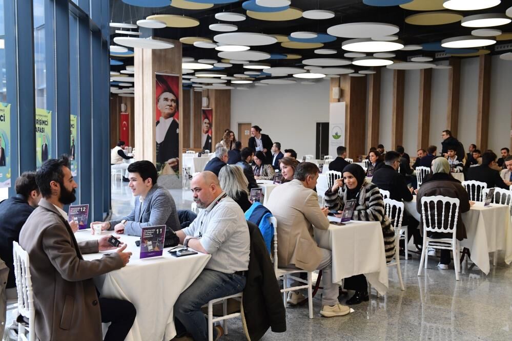 Girişimcilik Zirvesi Geleceğe Işık Tuttu (3)