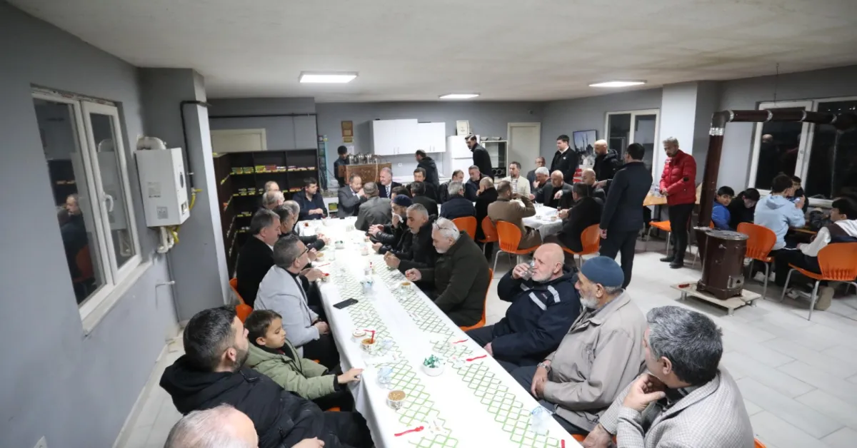 Hafız Musa Delipoyraz İnegöl’de Teravihte Buluştu (4)